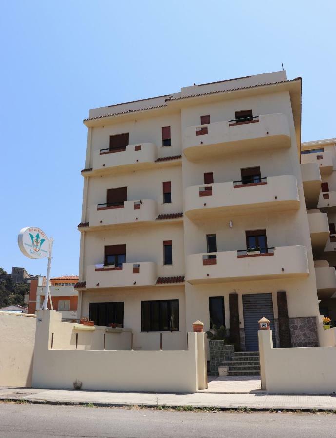 B&B Nettuno Beach Milazzo Luaran gambar