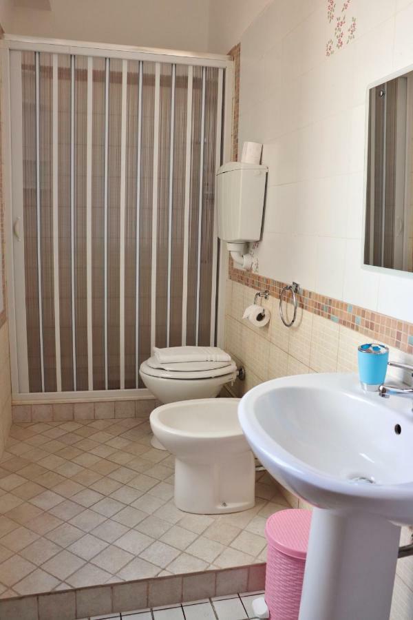 B&B Nettuno Beach Milazzo Bilik gambar
